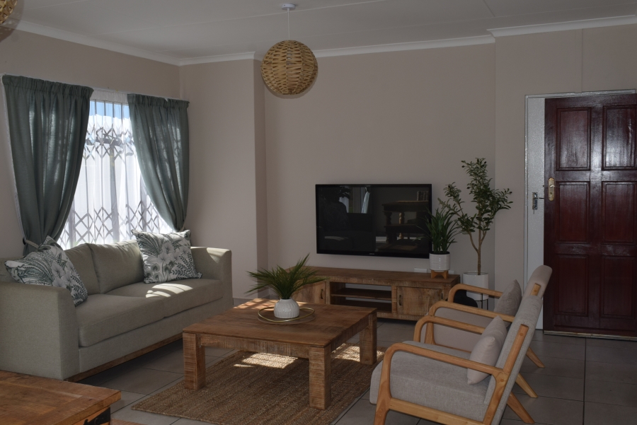 3 Bedroom Property for Sale in Waterkloof Hill Estate North West